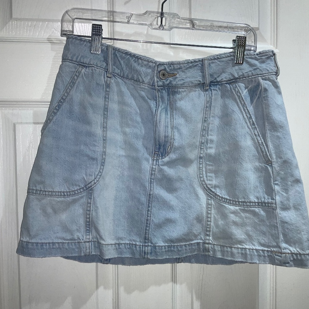 American Eagle Super Hi-Rise A-Line blue denim cotton skirt Sz 10 front pockets
